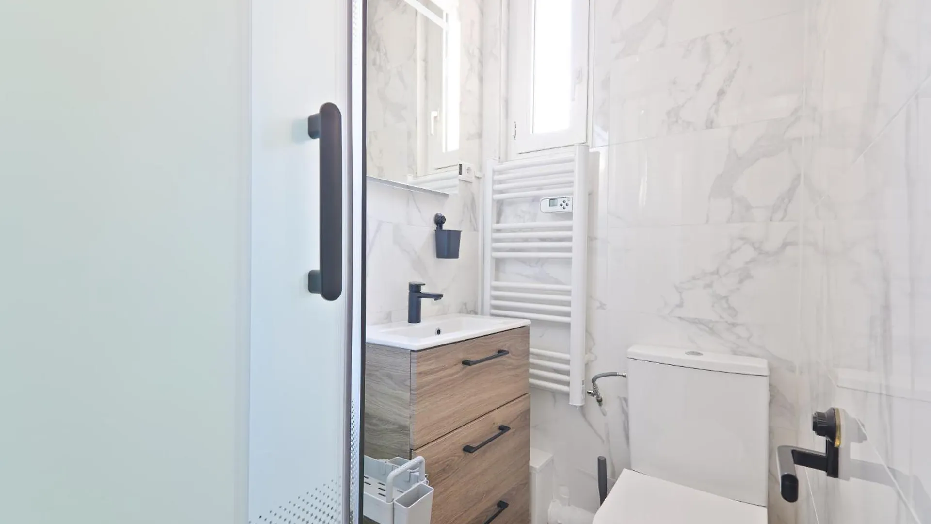 Apartment Studio Calme En Plein Paris
